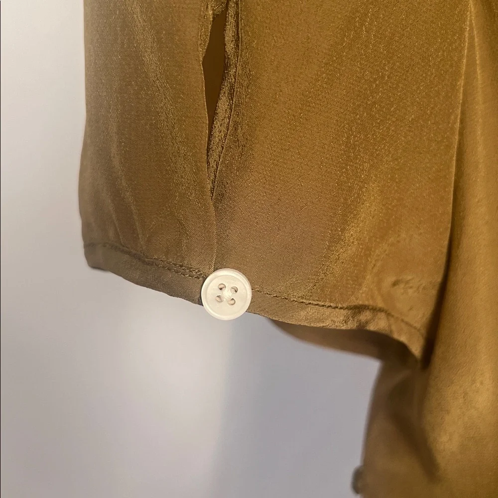 NEW / J.crew pintuck blouse